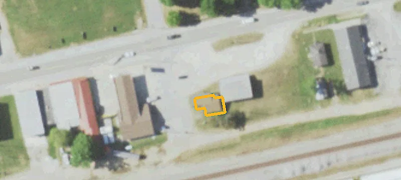 306 Main St