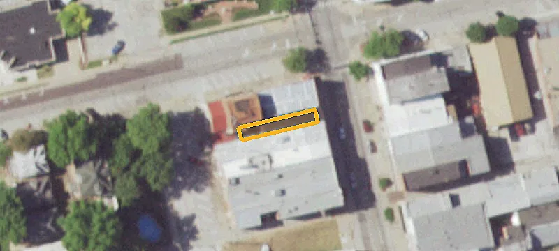 305 Main St