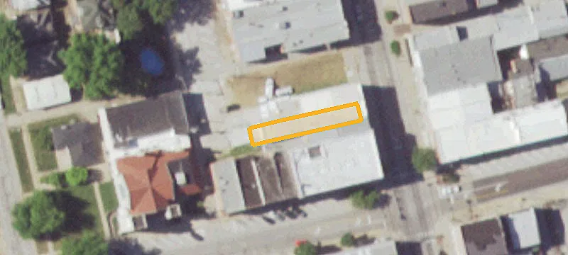 323 Main St