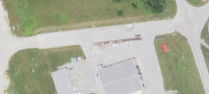 104 Commercial Dr