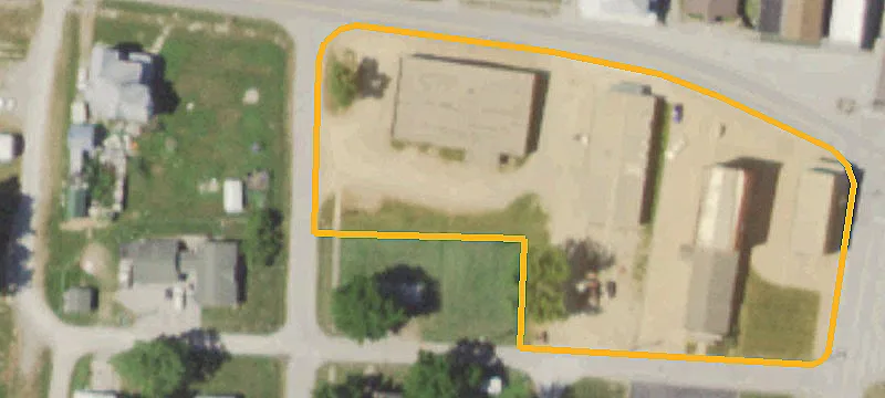 111 Row 107th S St