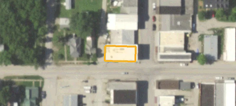 118 Broadway St