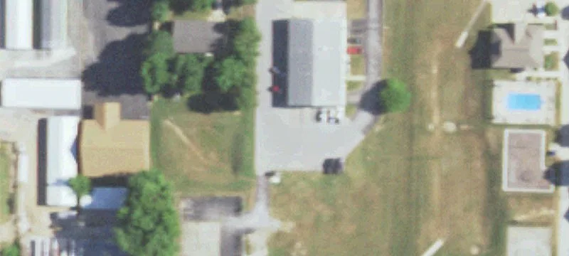 211 Ctr St