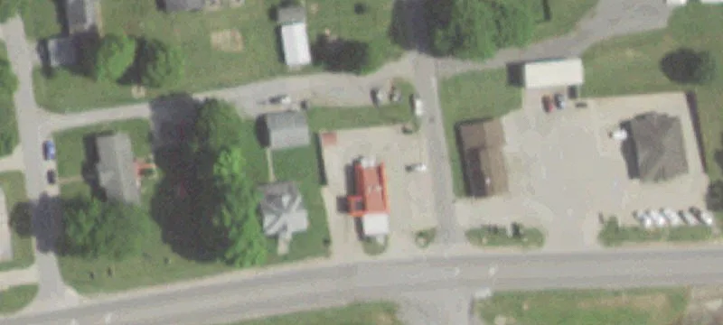 2302 Main St