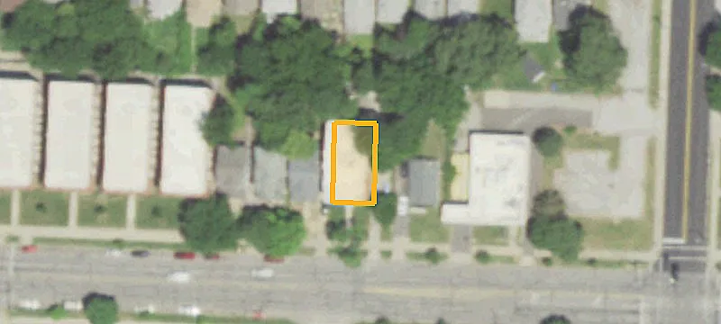 3300 Linwood Blvd