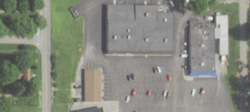 2106 Main St