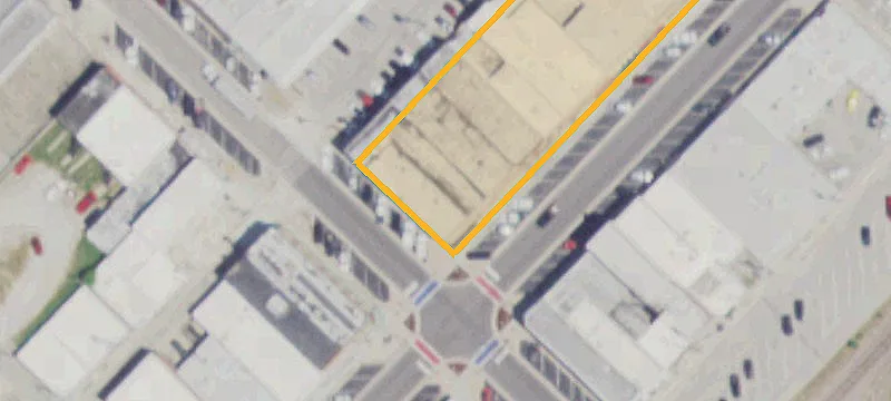 125 Commercial St