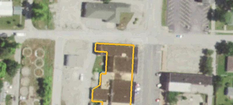 101 Main St