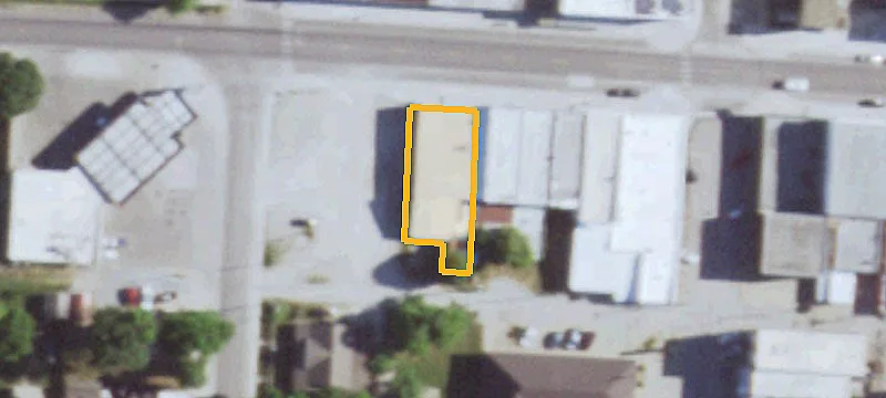 213 2nd St