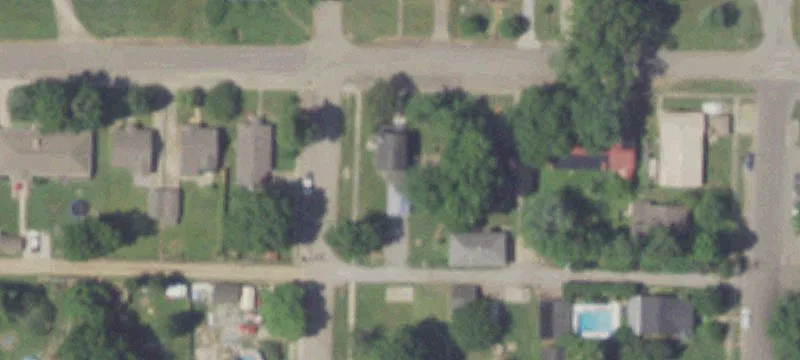 421 Chautauqua Ln