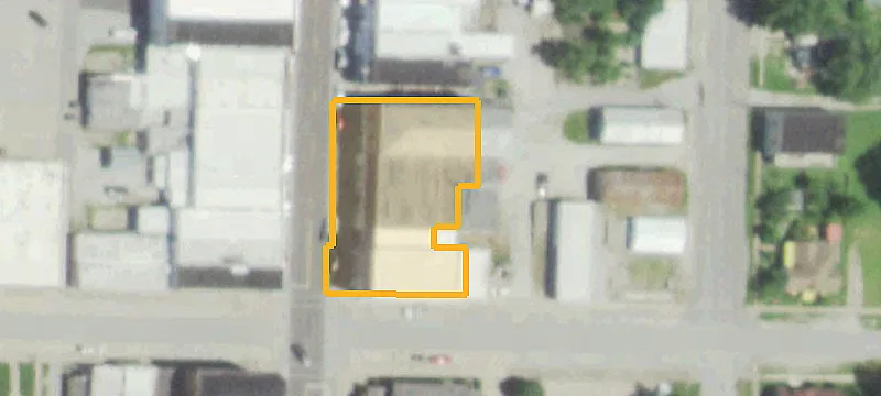 206 Main St