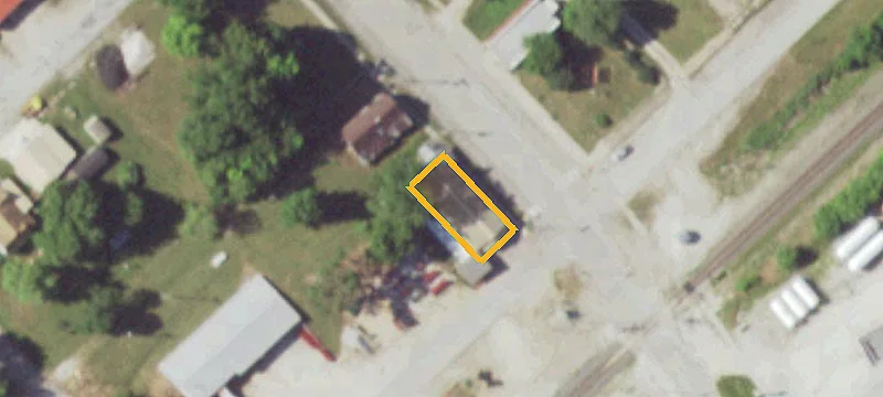 101 Frnt Ave