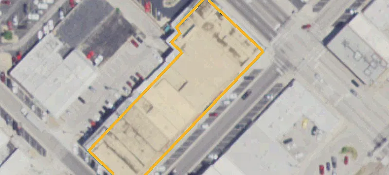 111 Commercial St