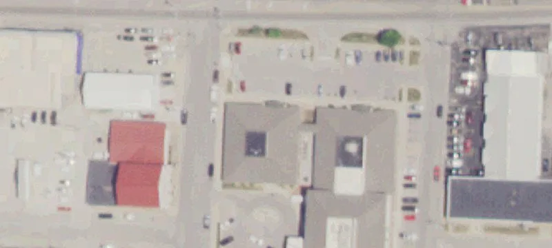 304 4th St