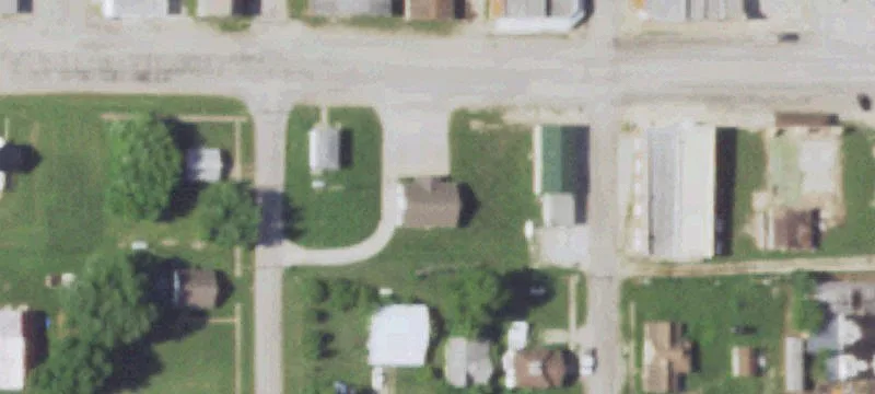 4th St