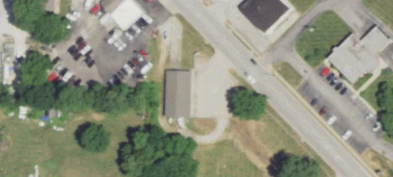 1504 Commercial St