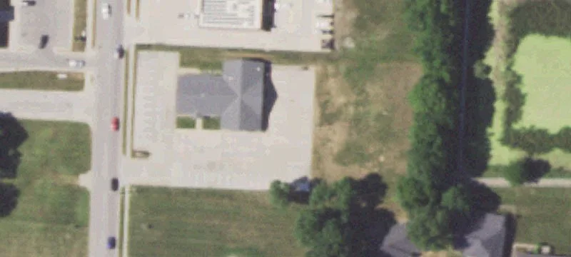 607 Burkarth Rd