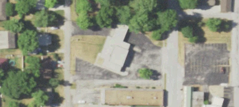 225 Clay St