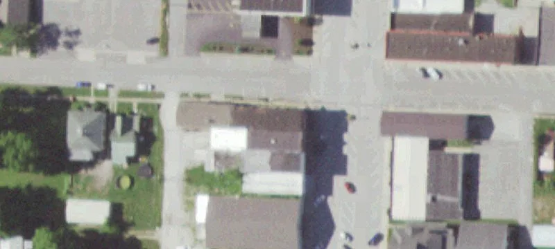 300 Broadway