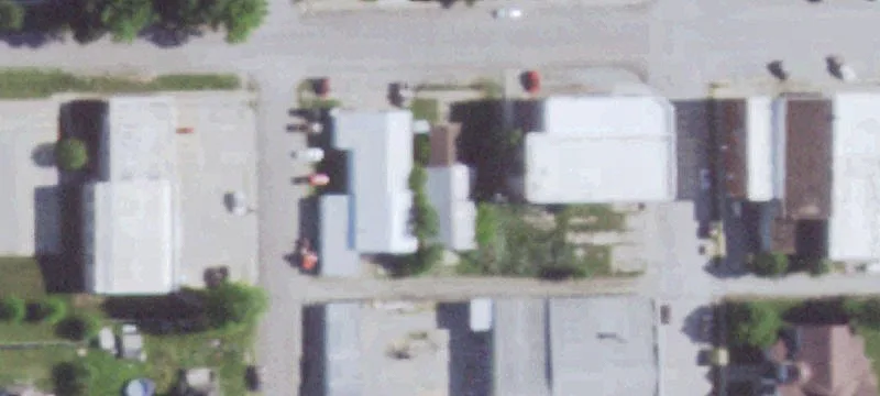 208 Grand St