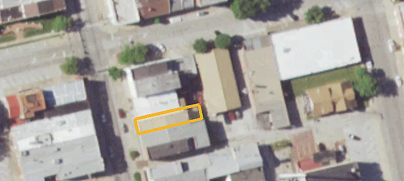 302 Main St