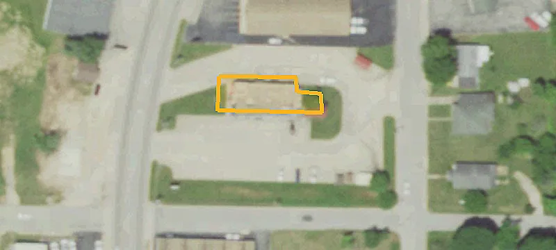 704 Main St