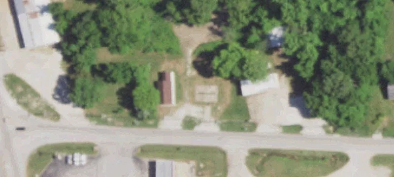 400 Broadway St