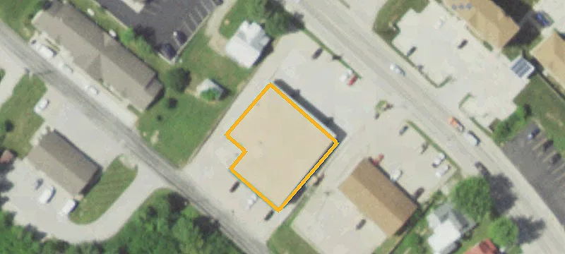 1014 Main St
