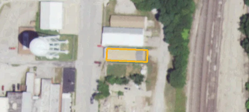 120 Commercial St
