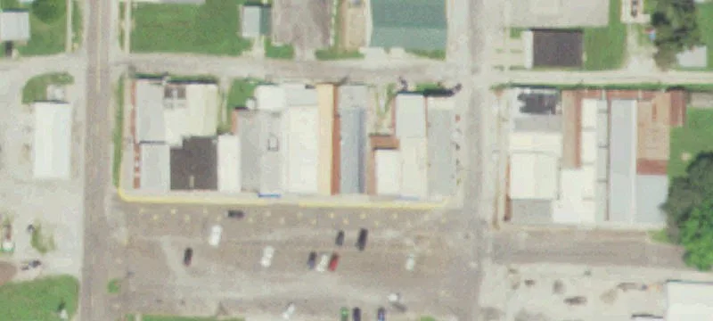 306 Railroad Ave