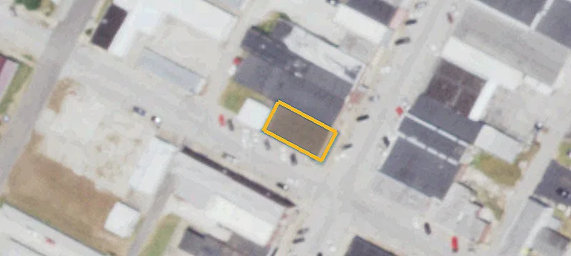 202 Main St