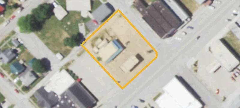 200 Main St