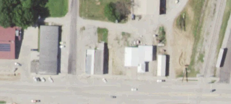 4th St