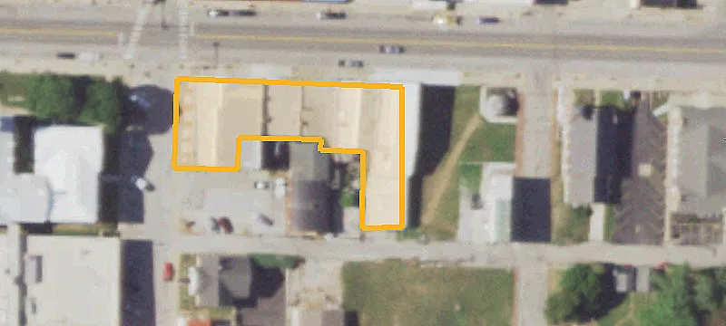 1117 Main St