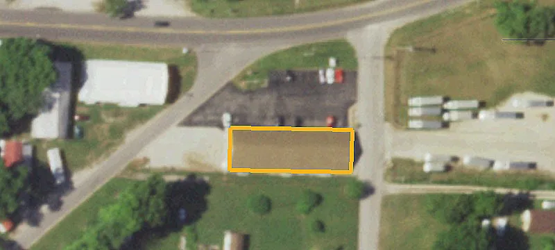 2555 Main St