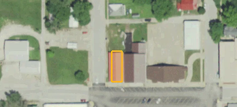 102 Madison St