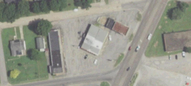 903 Main St