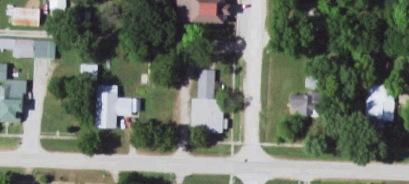 216 2nd St