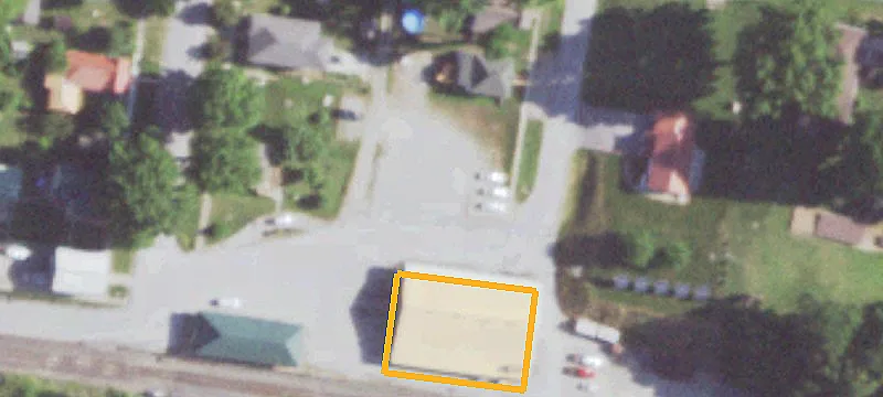 219 4th St