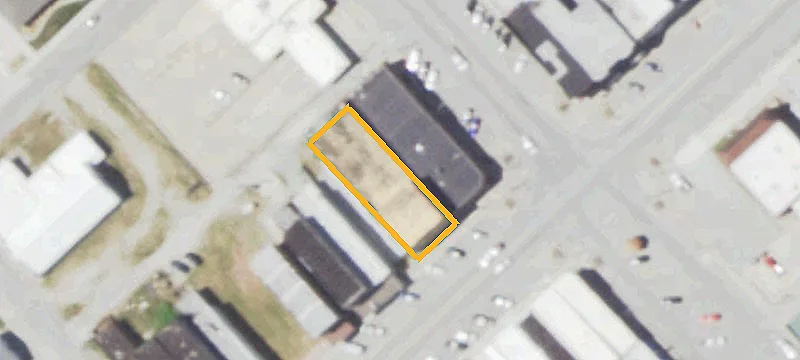 106 Main St