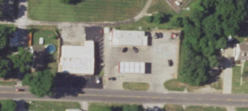 2112 Main St