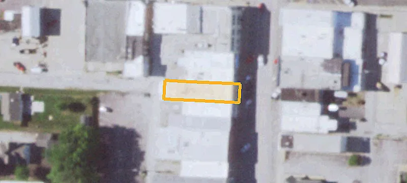 211 2nd St
