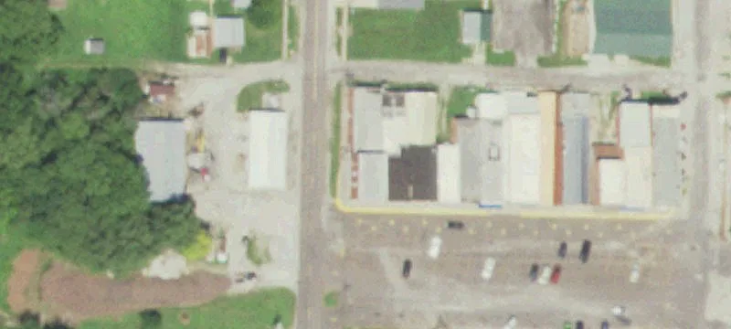 324 Railroad Ave