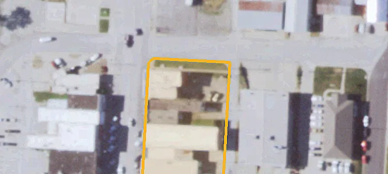 100 2nd St102a-e