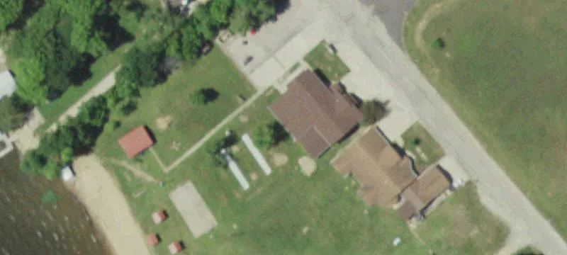 2291 Lakeshore Dr