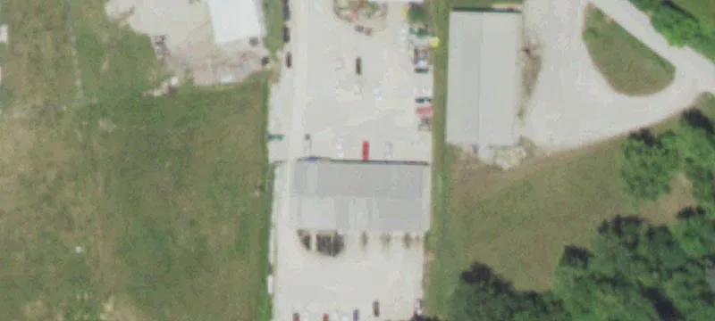 502-504 Veterans Memorial W Pkwy