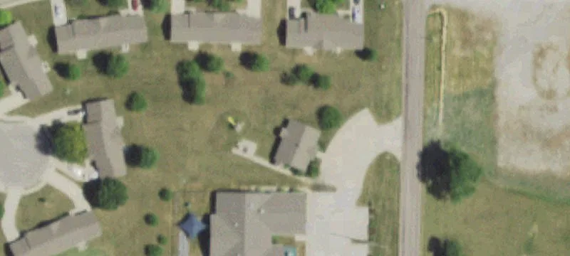 402 Lincoln Rd