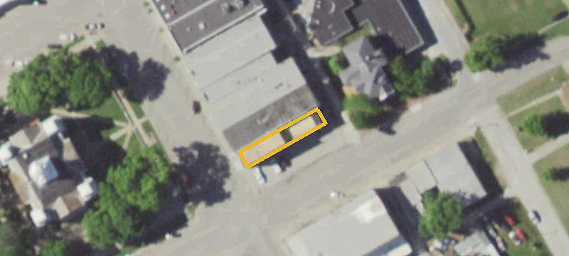 105 Main St