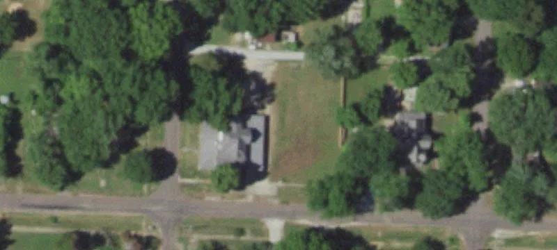 201 4th St