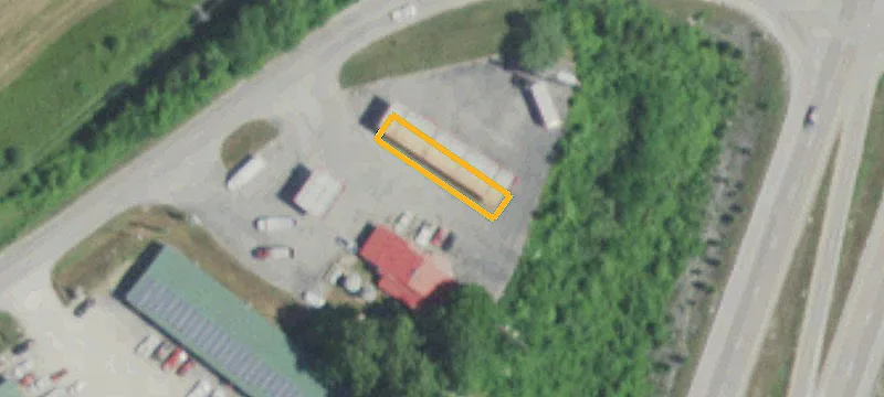 10 Lakeland Rd